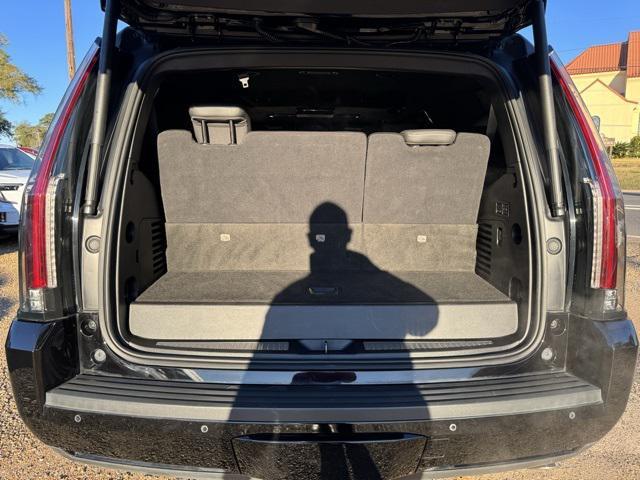 used 2020 Cadillac Escalade car, priced at $39,902