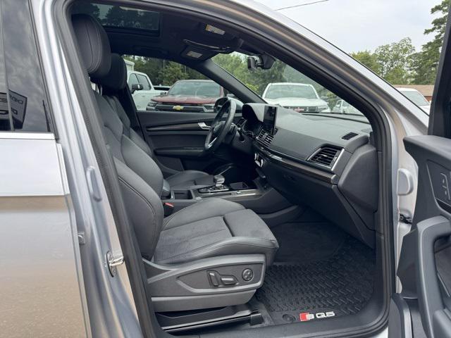 used 2022 Audi SQ5 car, priced at $29,730