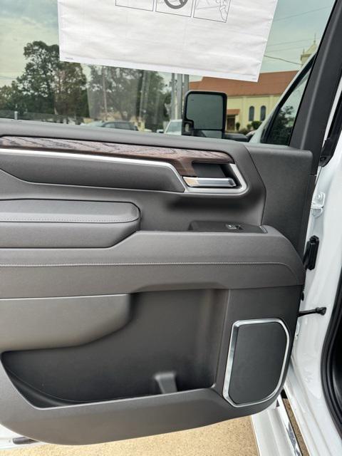 new 2025 GMC Sierra 2500 car, priced at $84,600