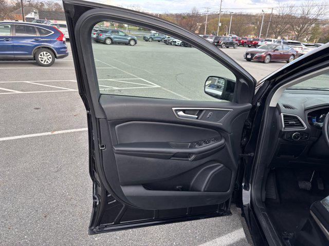 used 2024 Ford Edge car, priced at $20,998