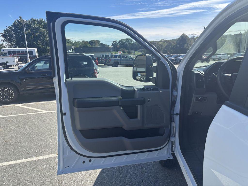 used 2022 Ford F-250 car, priced at $36,316