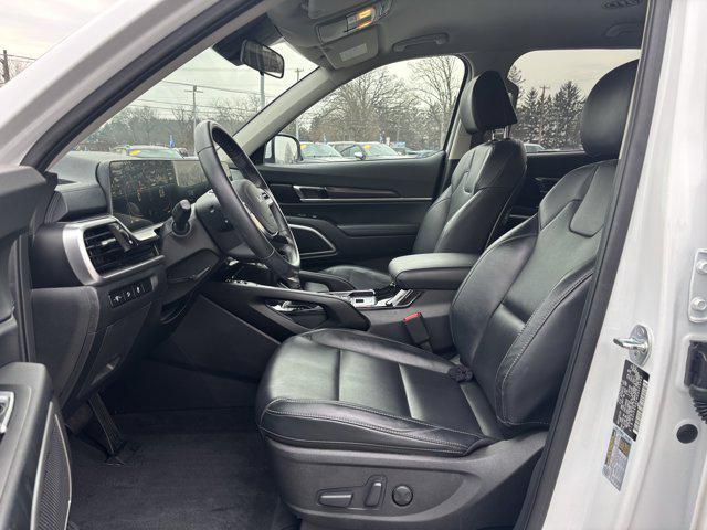 used 2024 Kia Telluride car, priced at $32,985