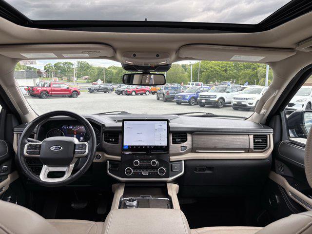 used 2024 Ford Expedition car, priced at $44,457
