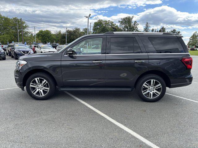 used 2024 Ford Expedition car, priced at $44,457