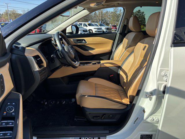 used 2023 Nissan Rogue car, priced at $25,524
