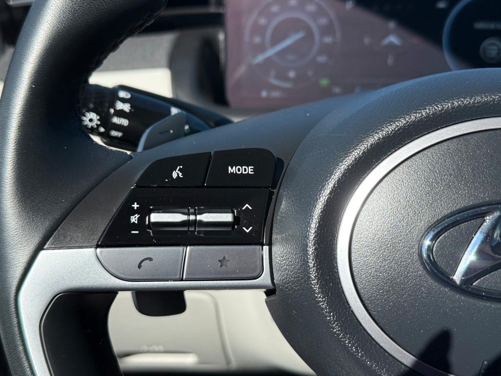 used 2024 Hyundai TUCSON Hybrid car, priced at $39,500
