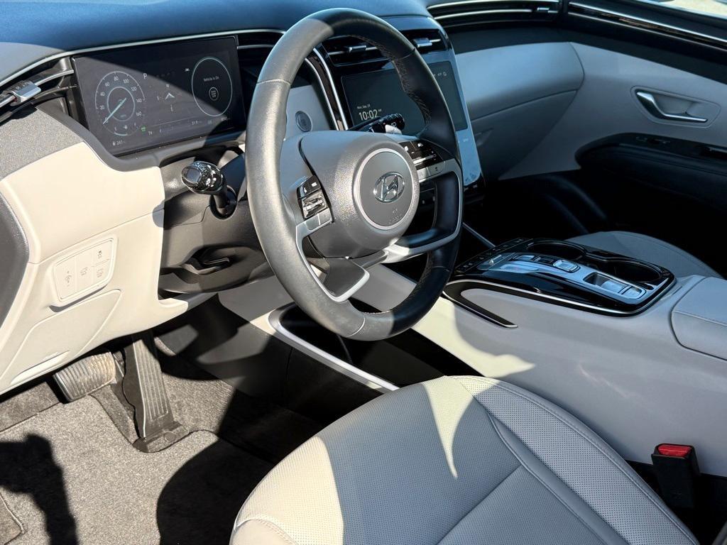 used 2024 Hyundai TUCSON Hybrid car, priced at $39,500