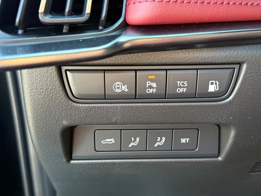 new 2025 Mazda CX-70 PHEV car, priced at $58,909