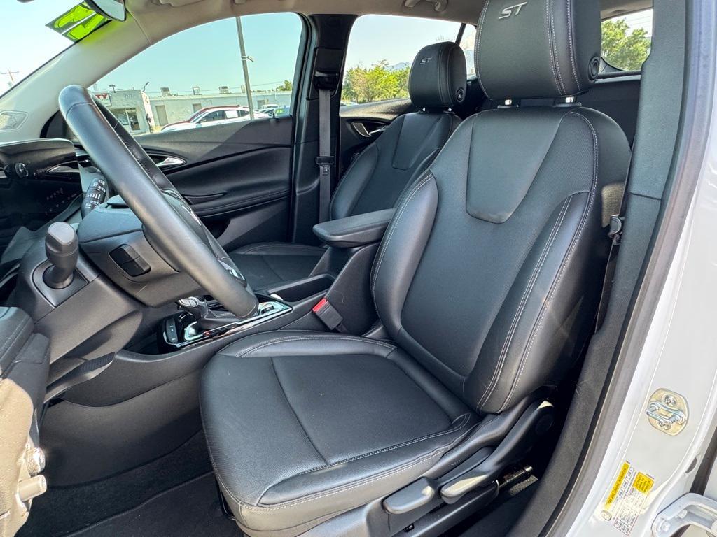 used 2024 Buick Encore GX car, priced at $23,819