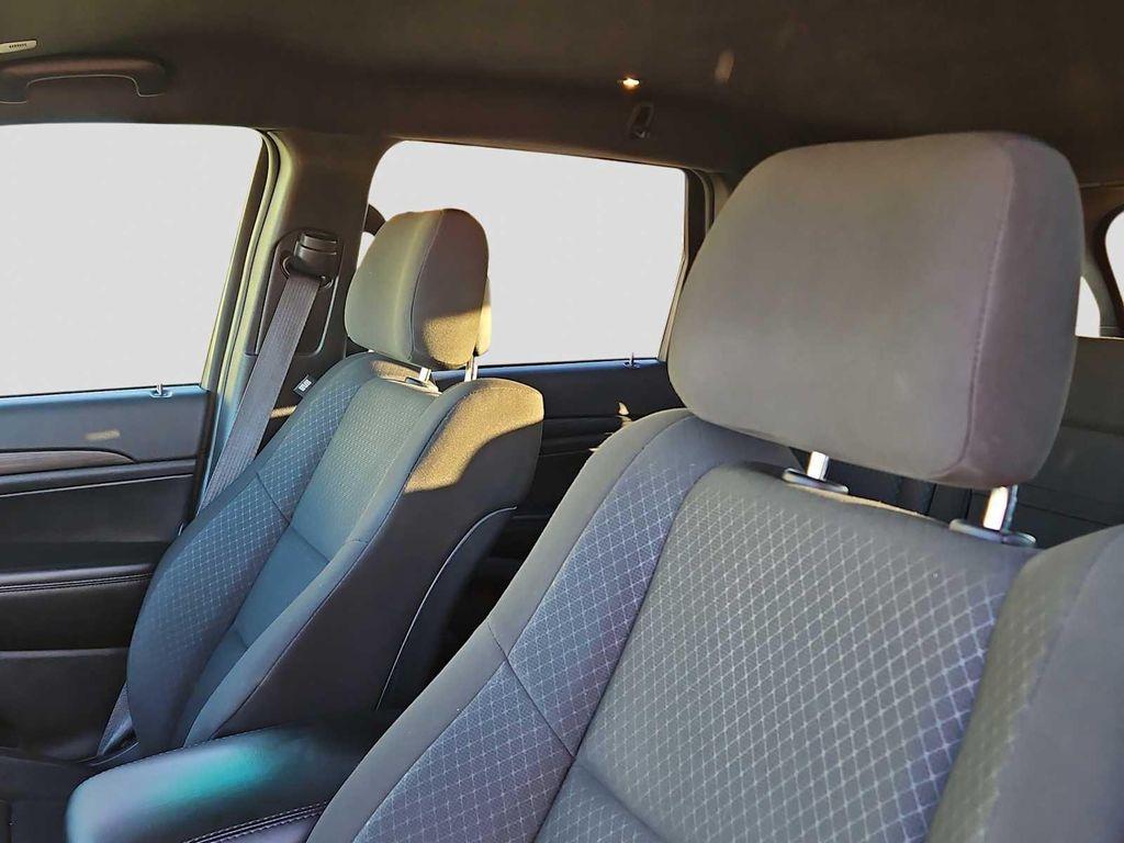 used 2021 Jeep Grand Cherokee car, priced at $18,949