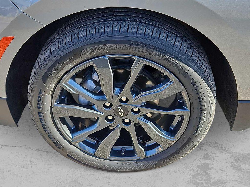 used 2024 Chevrolet Equinox car, priced at $23,115