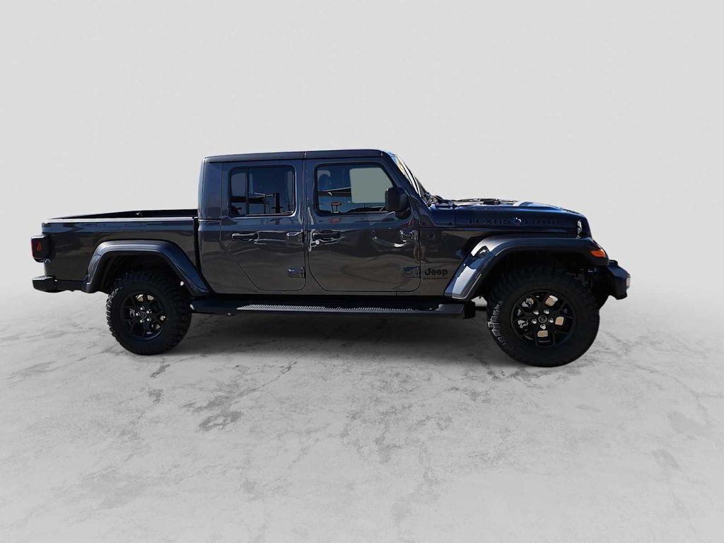 new 2026 Jeep Gladiator car, priced at $49,610
