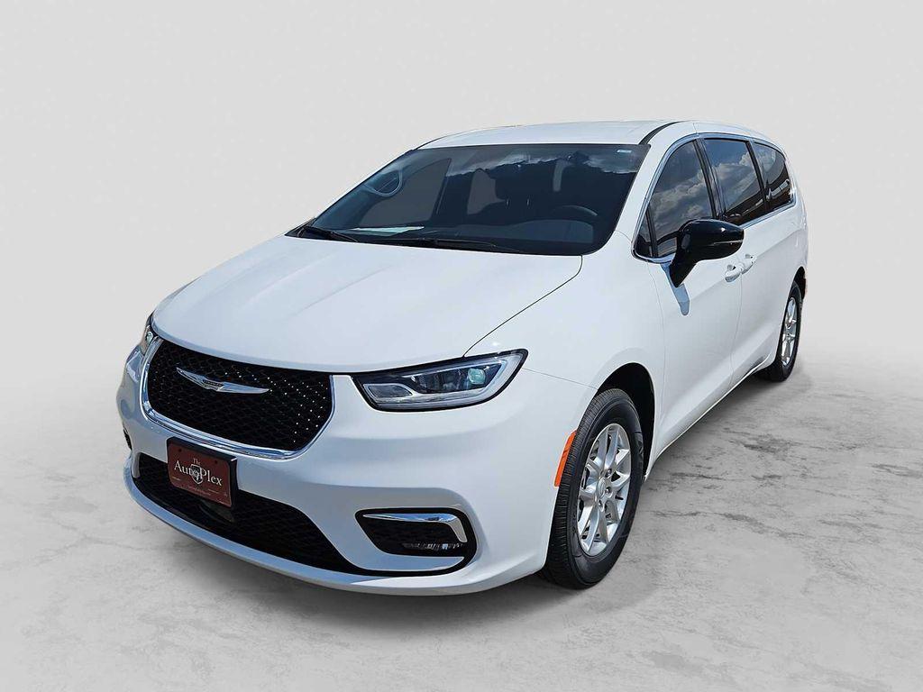 new 2025 Chrysler Pacifica car, priced at $42,445