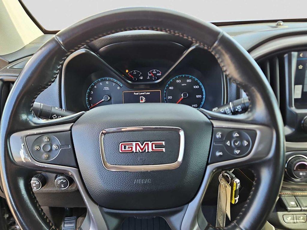 used 2021 GMC Canyon car, priced at $25,999