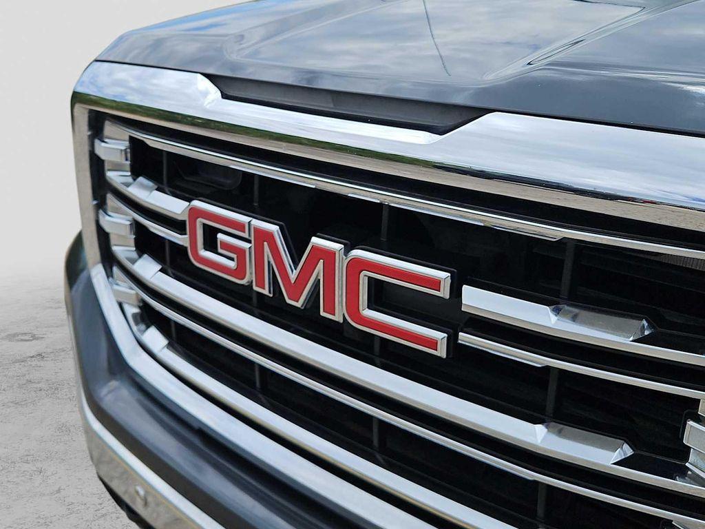 used 2018 GMC Sierra 1500 car, priced at $34,989