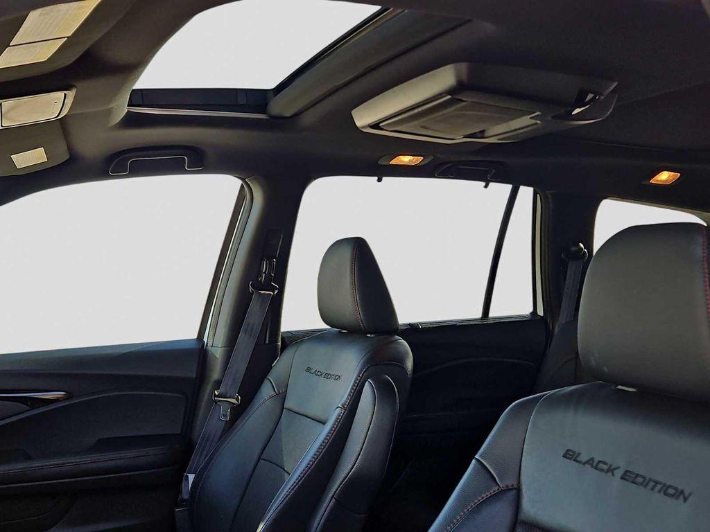 used 2022 Honda Pilot car, priced at $31,805