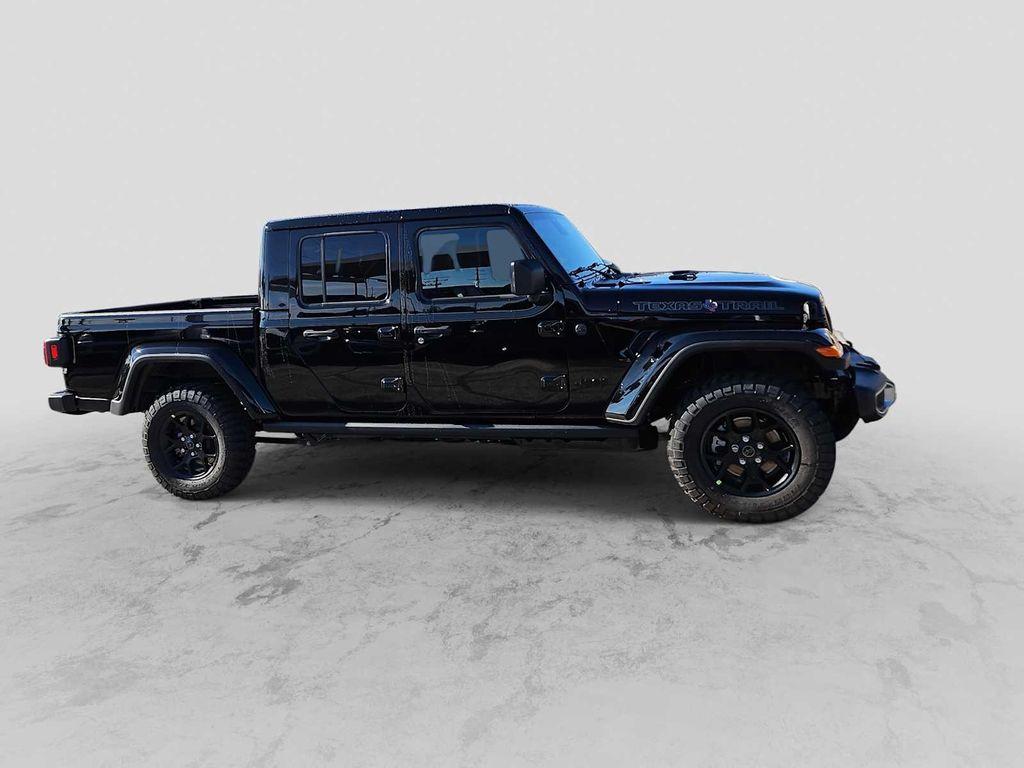 new 2026 Jeep Gladiator car, priced at $49,610