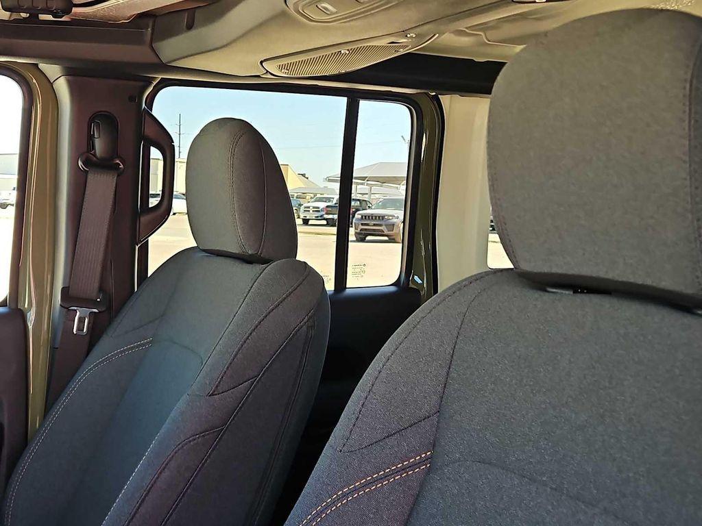 new 2026 Jeep Wrangler car, priced at $43,284