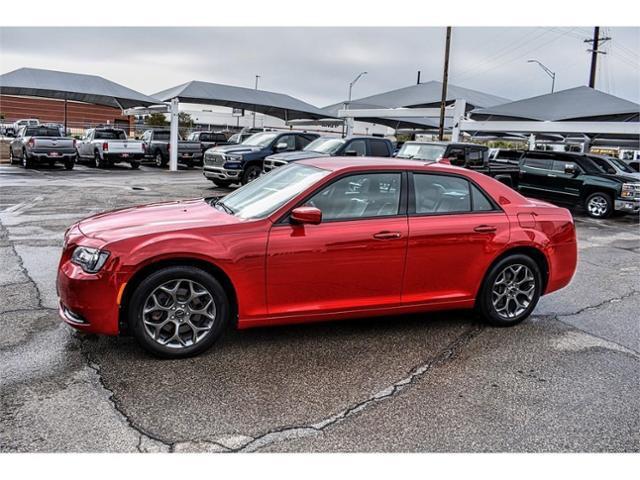 used 2016 Chrysler 300 car