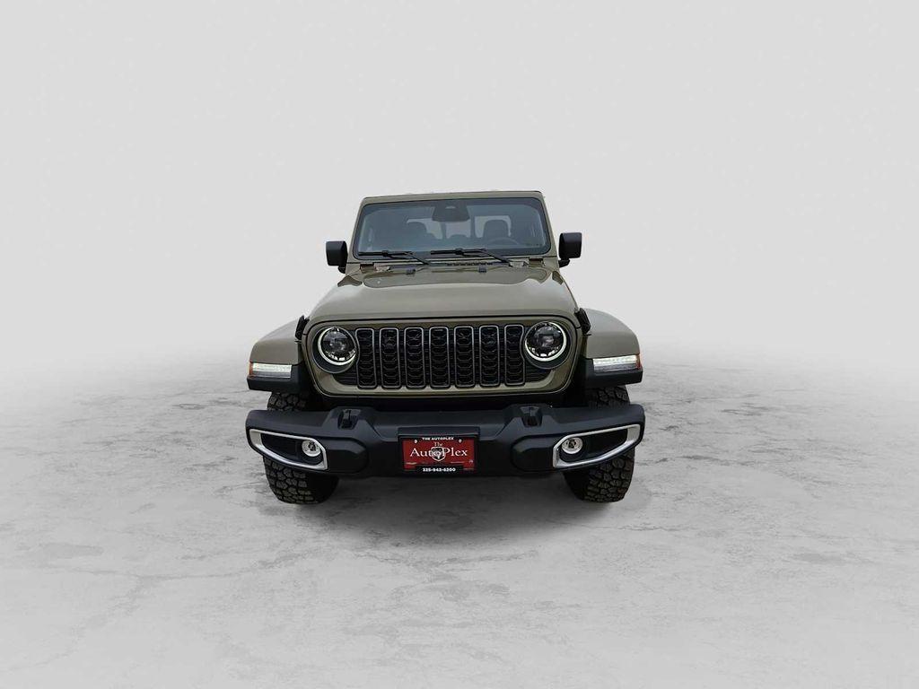 new 2026 Jeep Gladiator car, priced at $50,080