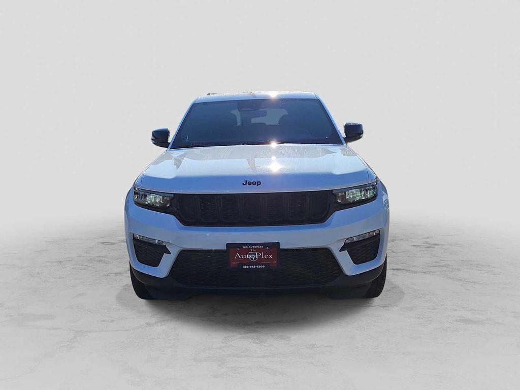 new 2025 Jeep Grand Cherokee car, priced at $45,315