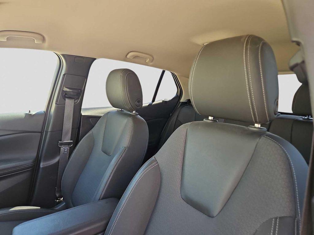 used 2025 Buick Encore GX car, priced at $21,998