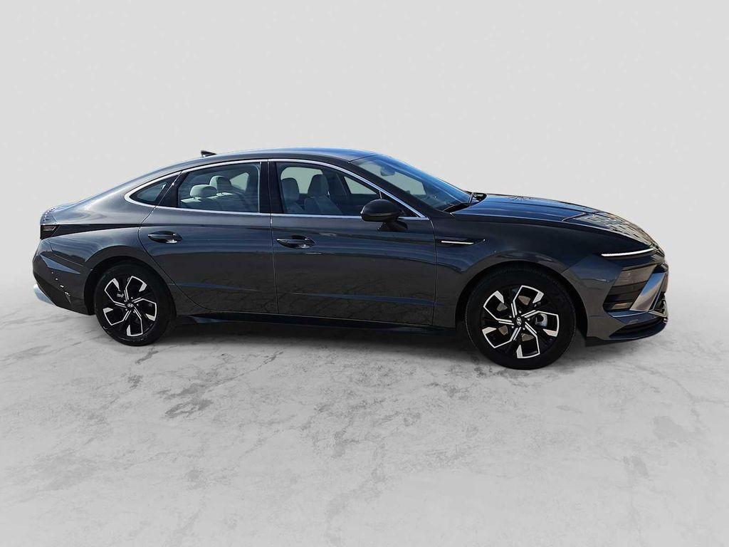 used 2025 Hyundai Sonata car, priced at $21,985