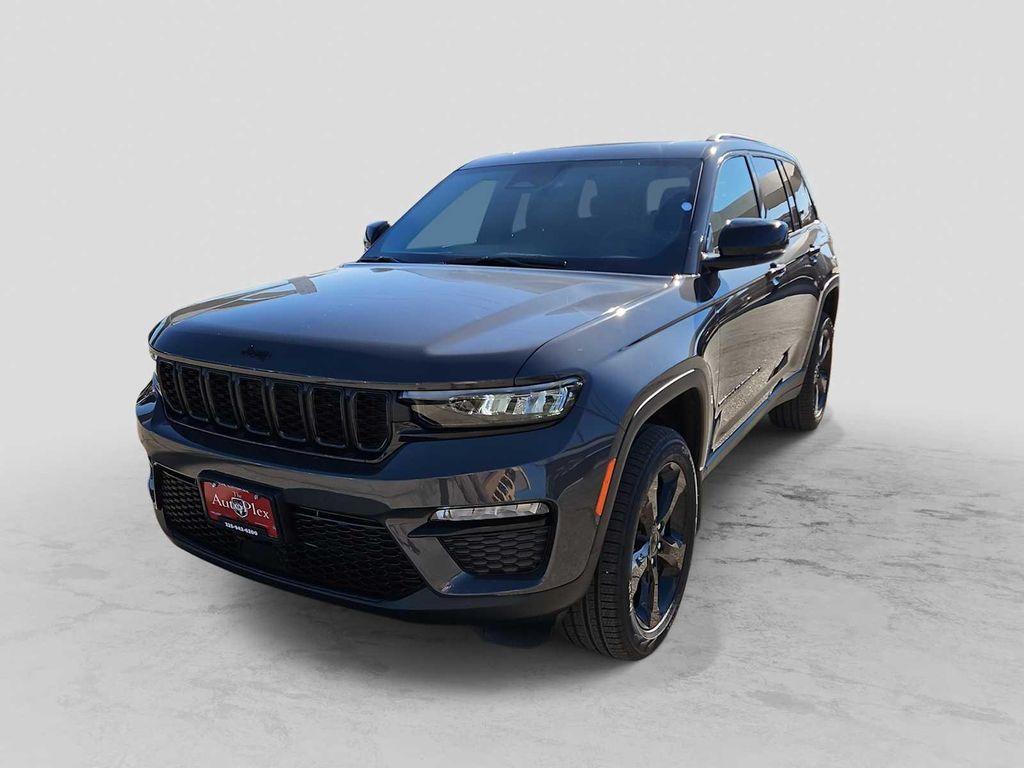 new 2025 Jeep Grand Cherokee car, priced at $44,910