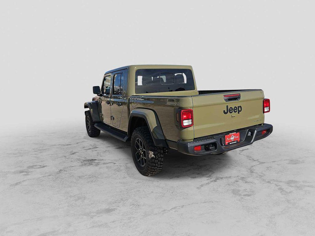 new 2026 Jeep Gladiator car, priced at $48,610