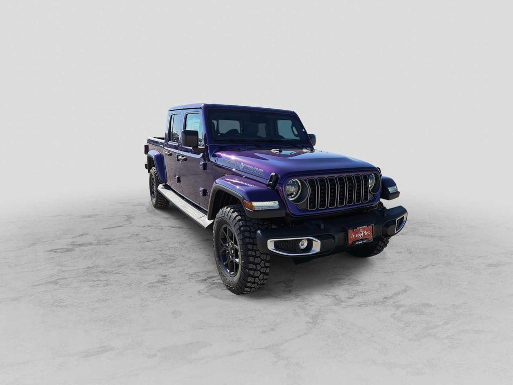 new 2026 Jeep Gladiator car, priced at $45,779