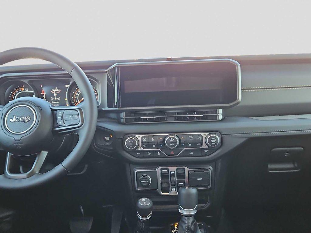 new 2026 Jeep Gladiator car, priced at $45,779