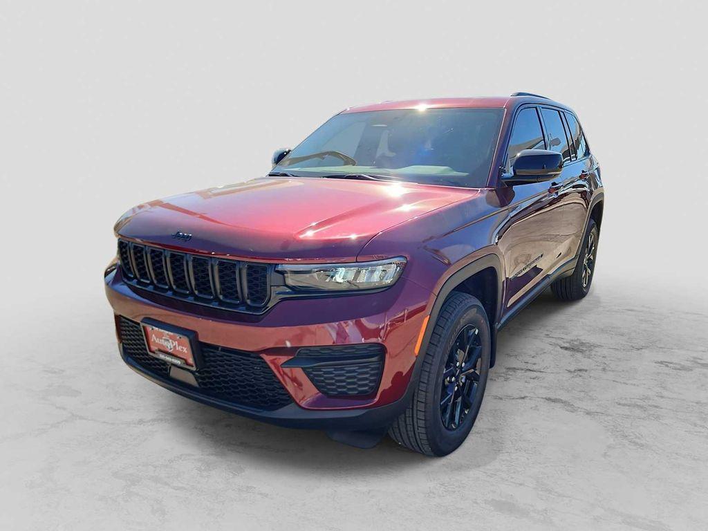 new 2025 Jeep Grand Cherokee car, priced at $37,405