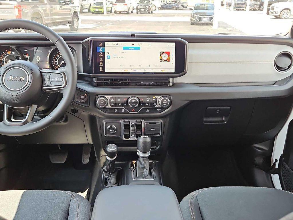 new 2025 Jeep Wrangler car, priced at $43,750