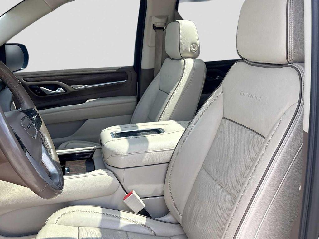 used 2021 GMC Yukon car, priced at $49,999