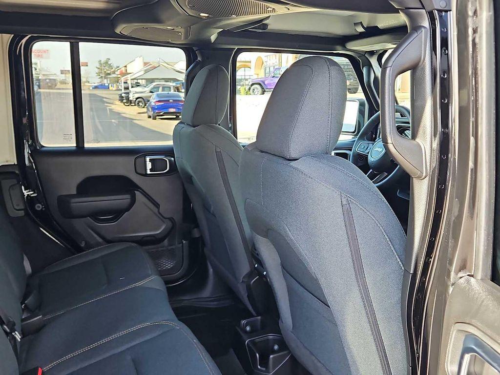 new 2026 Jeep Wrangler car, priced at $48,475