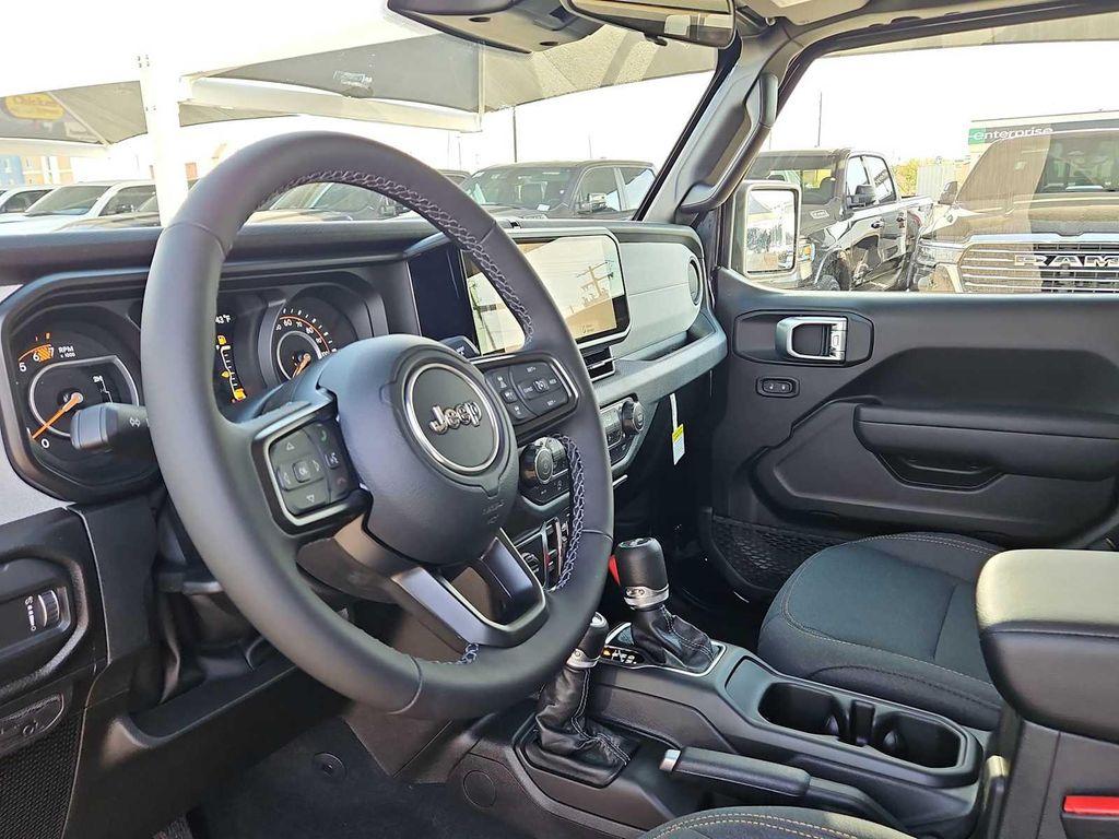 new 2026 Jeep Wrangler car, priced at $48,475