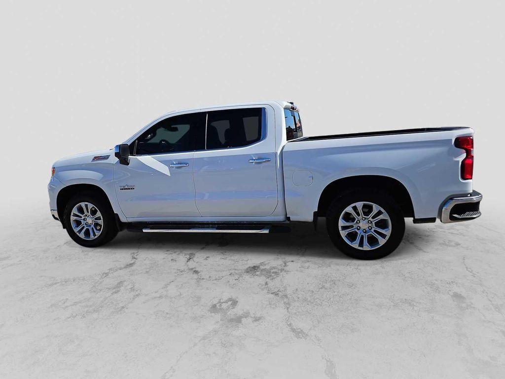 used 2022 Chevrolet Silverado 1500 car, priced at $43,499