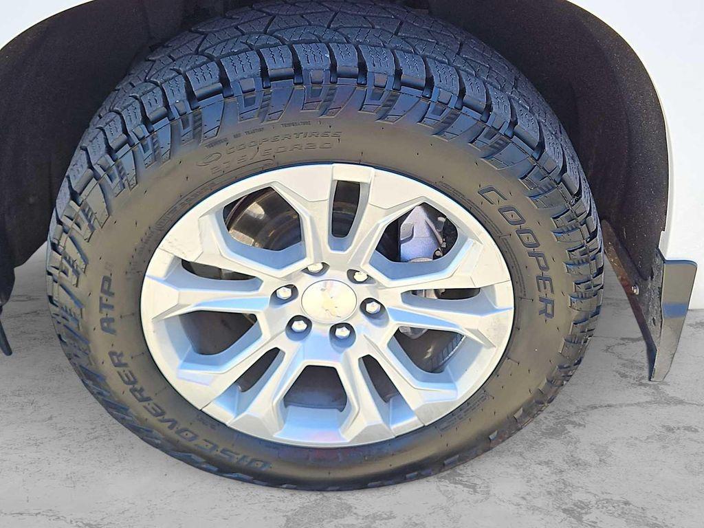 used 2022 Chevrolet Silverado 1500 car, priced at $43,499