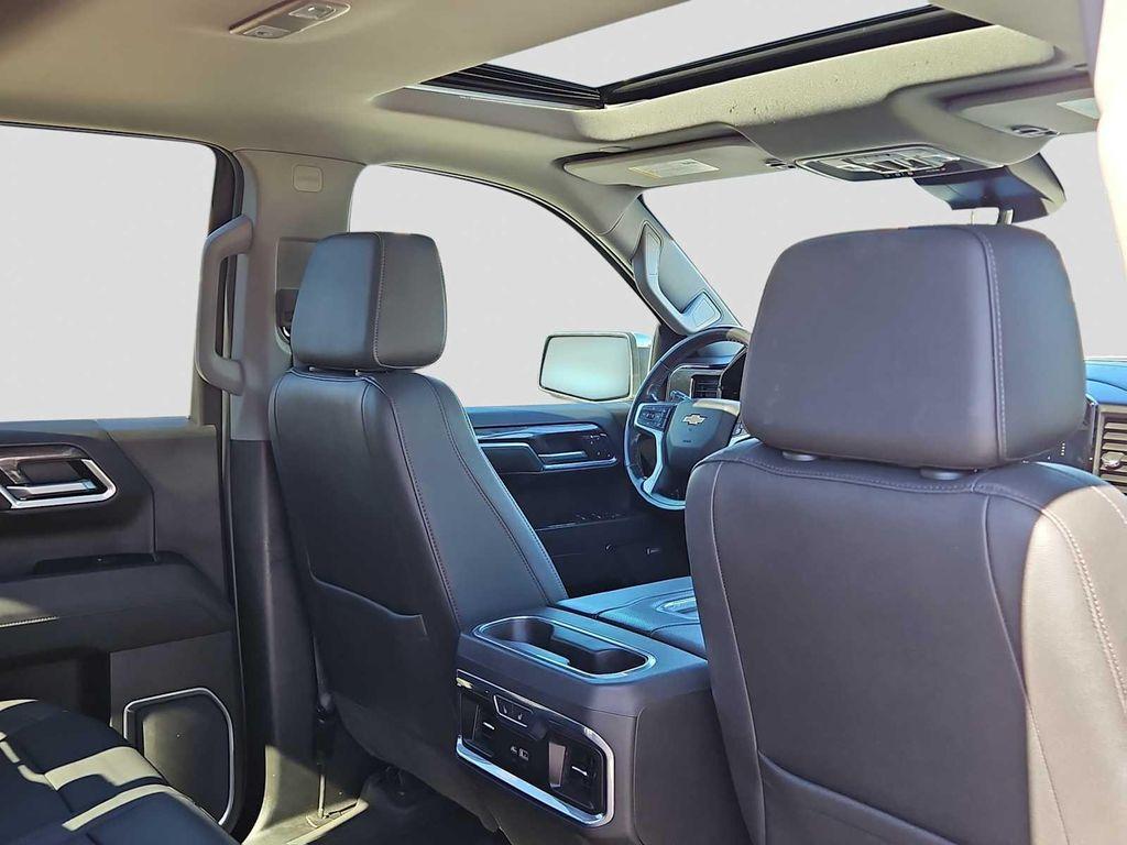 used 2022 Chevrolet Silverado 1500 car, priced at $43,499