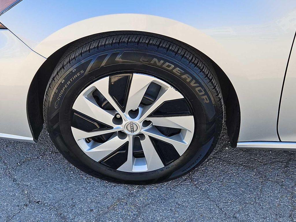 used 2023 Nissan Altima car, priced at $19,152