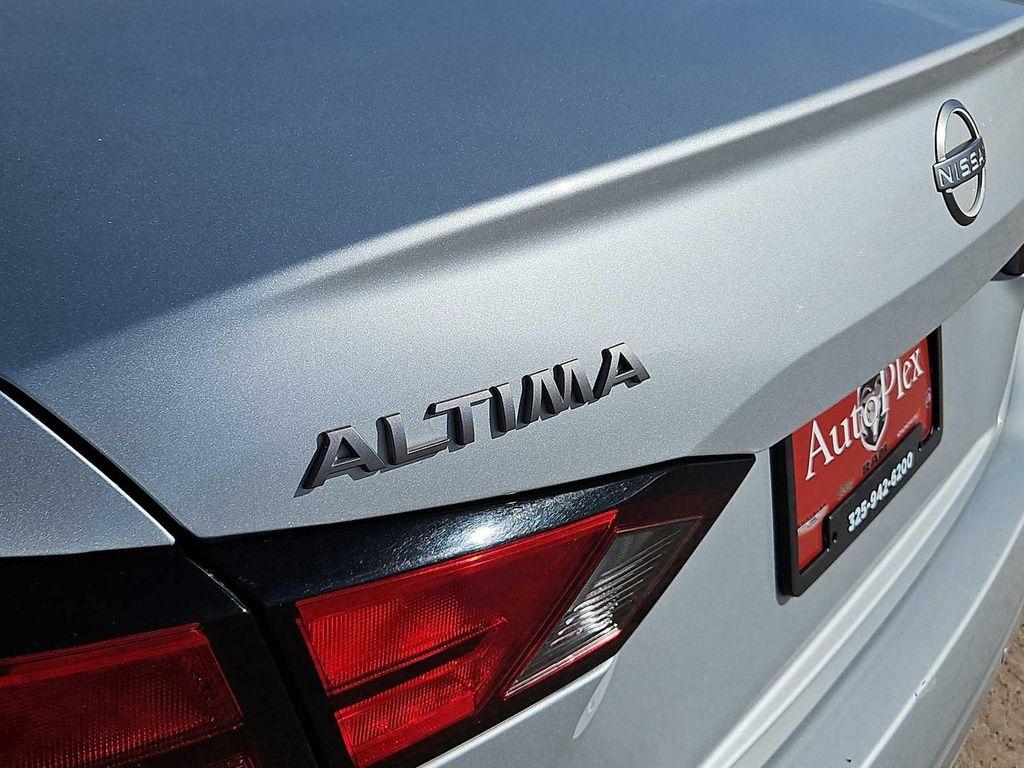 used 2023 Nissan Altima car, priced at $19,152