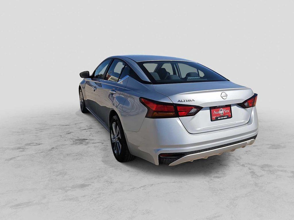used 2023 Nissan Altima car, priced at $19,152