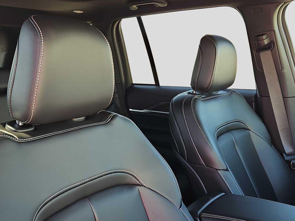 new 2026 Jeep Grand Cherokee car, priced at $48,735