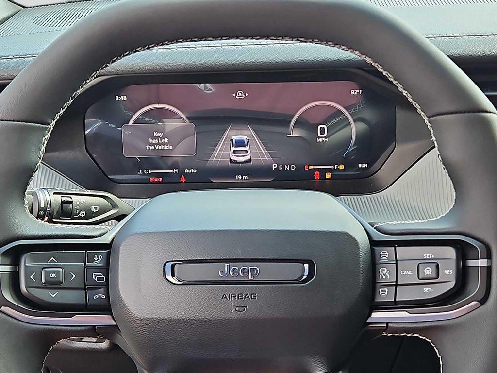 new 2026 Jeep Cherokee car, priced at $38,456