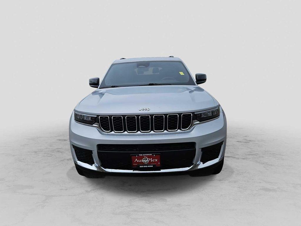 used 2025 Jeep Grand Cherokee L car, priced at $33,777