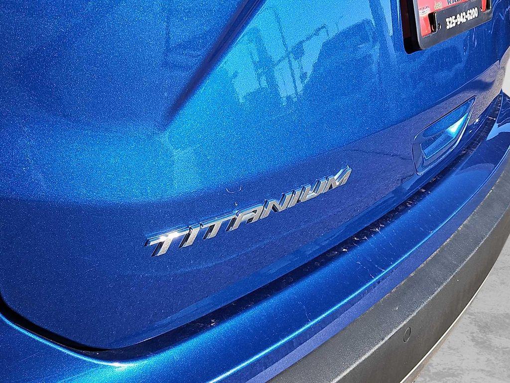 used 2024 Ford Edge car, priced at $24,989