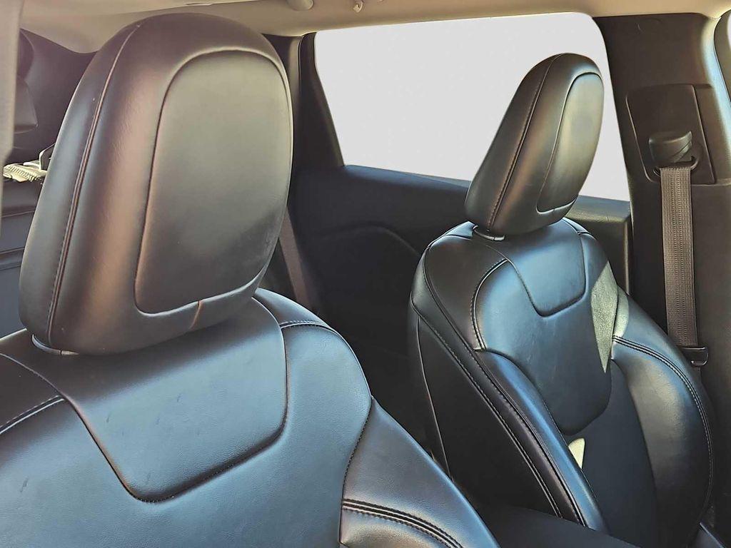 used 2019 Jeep Cherokee car, priced at $15,999