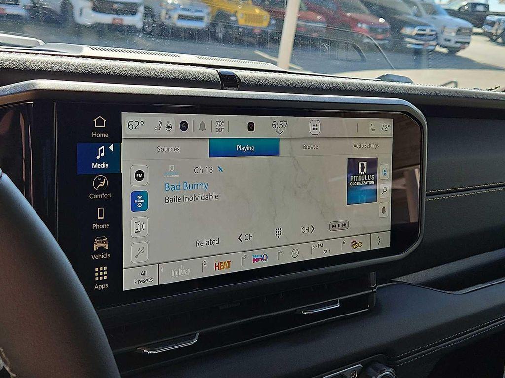 new 2026 Jeep Gladiator car, priced at $50,080