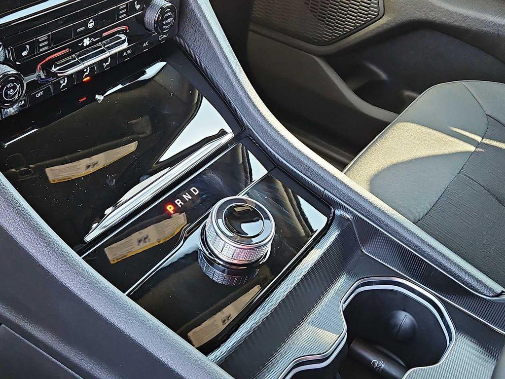 new 2026 Jeep Grand Cherokee L car, priced at $44,655