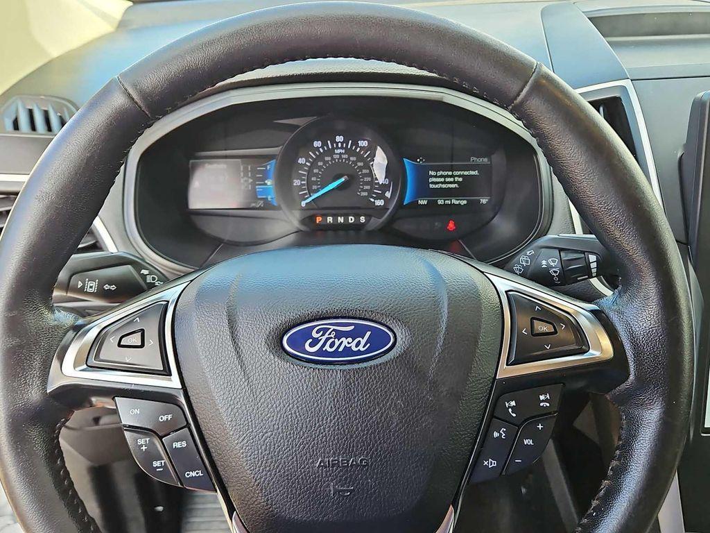 used 2022 Ford Edge car, priced at $21,667